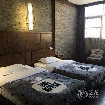 昆明亨瑞丰客栈(万商城店)酒店提供图片