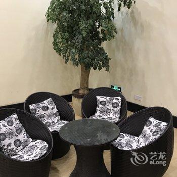 江山贺村交通宾馆酒店提供图片