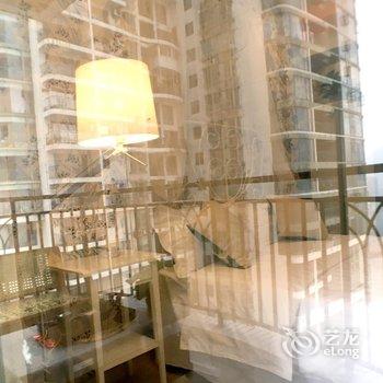 重庆布诺克江景艺术民宿(解放碑长滨路店)酒店提供图片
