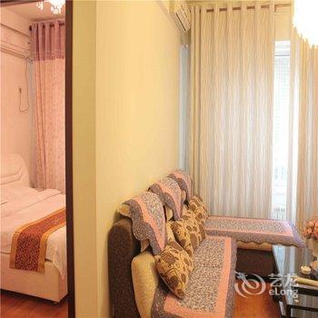 西安钟楼回民街游天下酒店公寓酒店提供图片