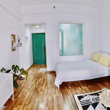 成都一宿民宿酒店提供图片