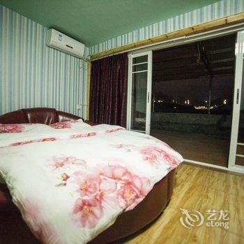 凤凰WE旅店酒店提供图片