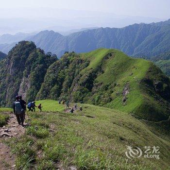 芦溪青龙山二字头山庄酒店提供图片