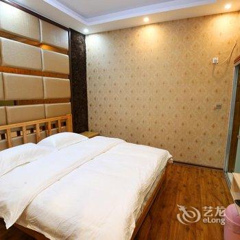 凤凰梦途驿站酒店提供图片