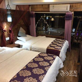 凤凰快乐时光客栈酒店提供图片