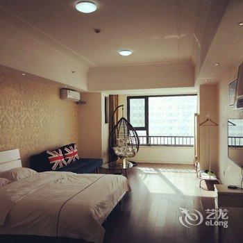 泰安泽雅公寓主题酒店(万达广场店)酒店提供图片