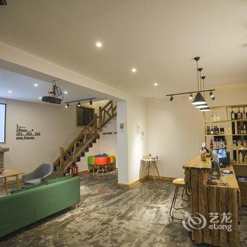 张家界一个艺术客舍三栖院别墅民宿酒店提供图片