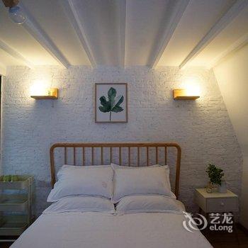 上海窄梯小弄老洋房艺术民宿(淮海路店)酒店提供图片