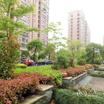 柯美之家普通公寓(上海川周公路店)