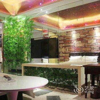 襄阳蓝色妖姬艺术酒店酒店提供图片