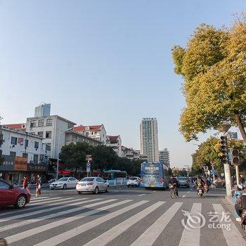 无锡仟佰家客房酒店提供图片
