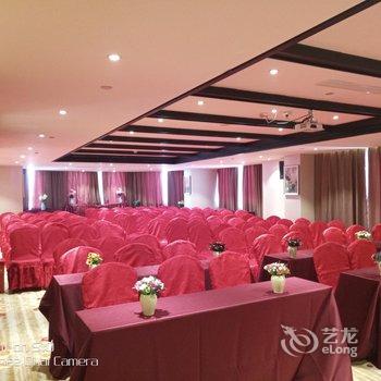 富颐国际大酒店(上海奉城店)酒店提供图片