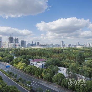 上海鑫鸿酒店式公寓新国际博览中心店酒店提供图片