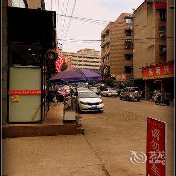 绵阳知远漫艺客栈(外国学校店)酒店提供图片