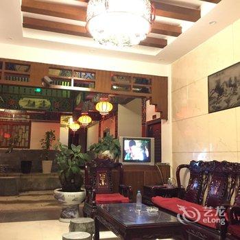 建水金牛客栈古城朝阳楼店酒店提供图片