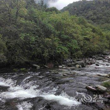 神农架旺君山庄酒店提供图片