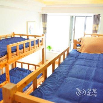 重庆六间房子全江景青年旅舍解放碑店酒店提供图片