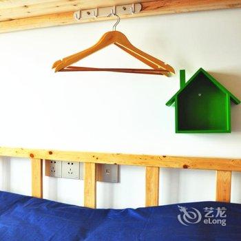 重庆六间房子全江景青年旅舍解放碑店酒店提供图片