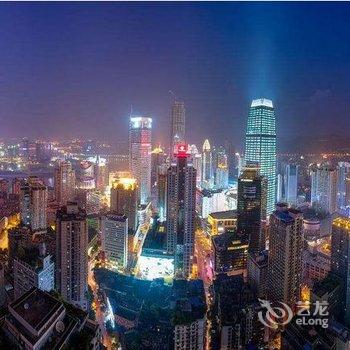 重庆六间房子全江景青年旅舍解放碑店酒店提供图片