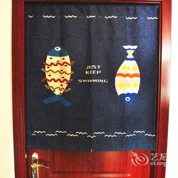 重庆六间房子全江景青年旅舍解放碑店酒店提供图片