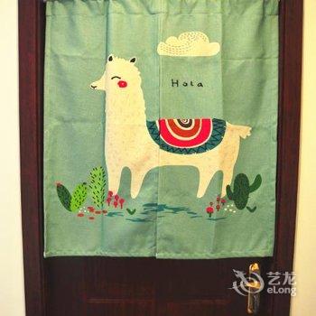 重庆六间房子全江景青年旅舍解放碑店酒店提供图片