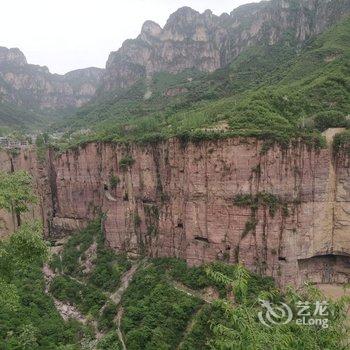 辉县红岩山居酒店提供图片