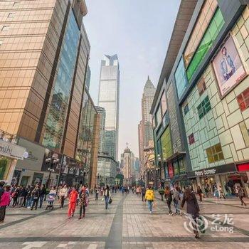 重庆卷耳江景酒店公寓日月光店酒店提供图片