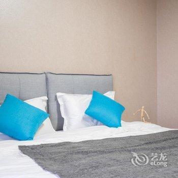 重庆卷耳江景酒店公寓日月光店酒店提供图片