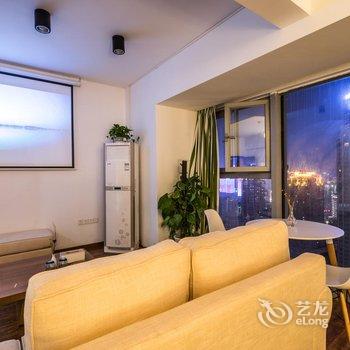 重庆卷耳江景酒店公寓日月光店酒店提供图片