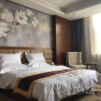 Q+额济纳旗浩融商务酒店酒店提供图片