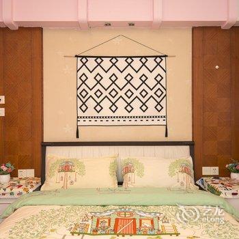 重庆小羊家的民宿解放碑店酒店提供图片