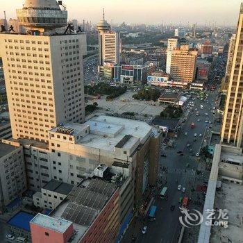 鞍山喜悦公寓酒店站前万熹店酒店提供图片