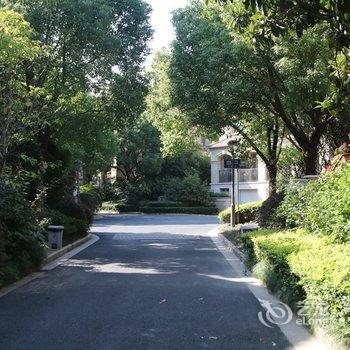 上海假日花园别墅虹桥火车站店酒店提供图片