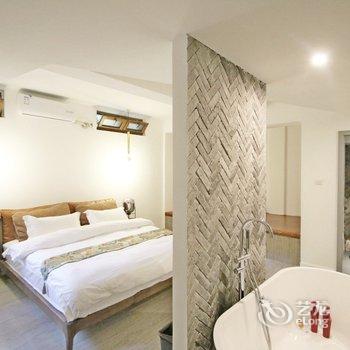 上海假日花园别墅虹桥火车站店酒店提供图片