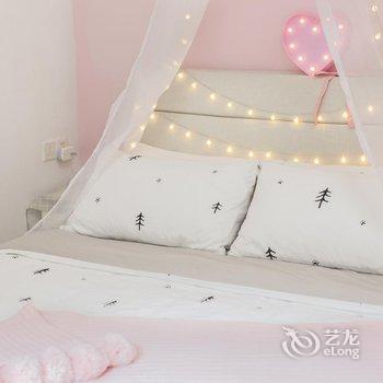 重庆九肆城市民宿解放碑店酒店提供图片