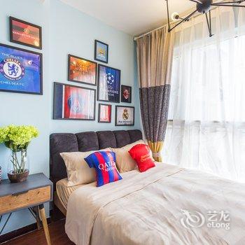 重庆九肆城市民宿解放碑店酒店提供图片