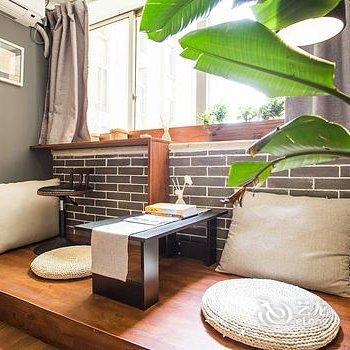 重庆九肆城市民宿解放碑店酒店提供图片