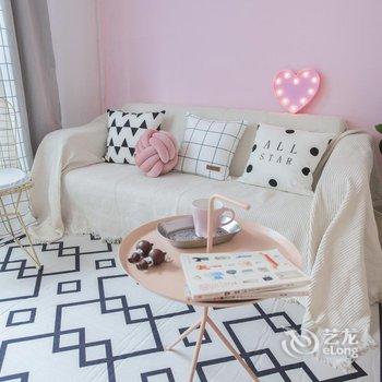 重庆九肆城市民宿解放碑店酒店提供图片