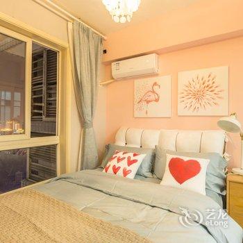 重庆九肆城市民宿解放碑店酒店提供图片