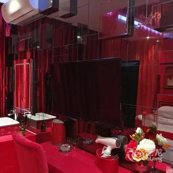 大同万爱情侣主题酒店酒店提供图片