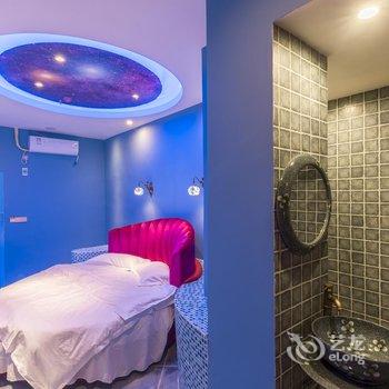 重庆蓝梦湾主题酒店酒店提供图片