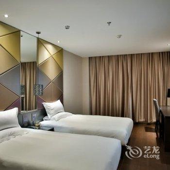 泰安米高时尚酒店泰山天外村店酒店提供图片