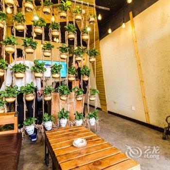 保定唯爱酒店酒店提供图片