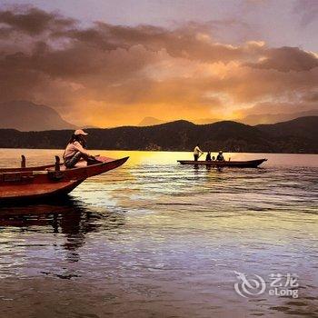 泸沽湖朴宿海景度假客栈酒店提供图片