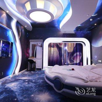 西安天地情情侣(情趣)主题酒店(康复路通化门地铁站店)酒店提供图片