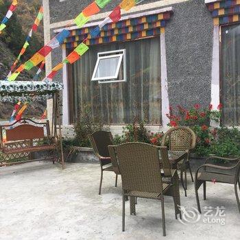 理县毕棚假日酒店酒店提供图片