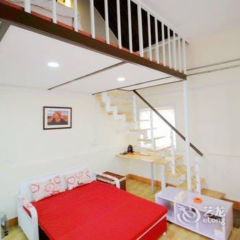 青岛五号院咖啡驿站酒店提供图片