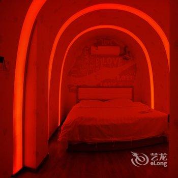 榆中新兰院主题宾馆酒店提供图片