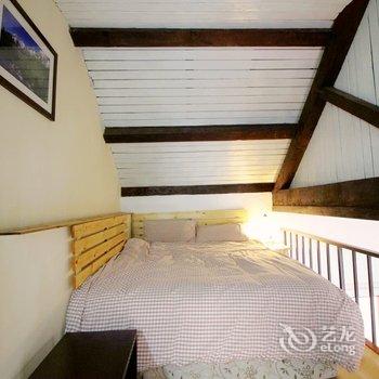 青岛五号院咖啡驿站酒店提供图片