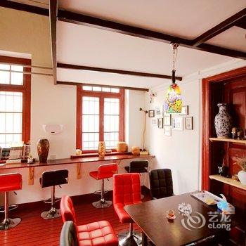 青岛五号院咖啡驿站酒店提供图片